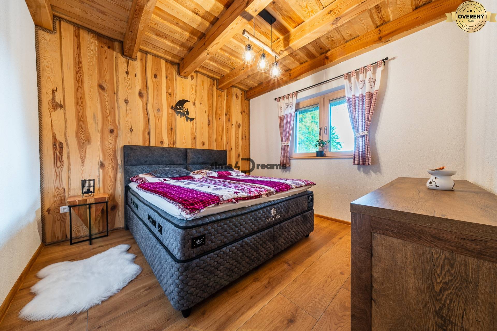 NA PREDAJ čarovná CHATA v srdci Duchonky - Topoľčany