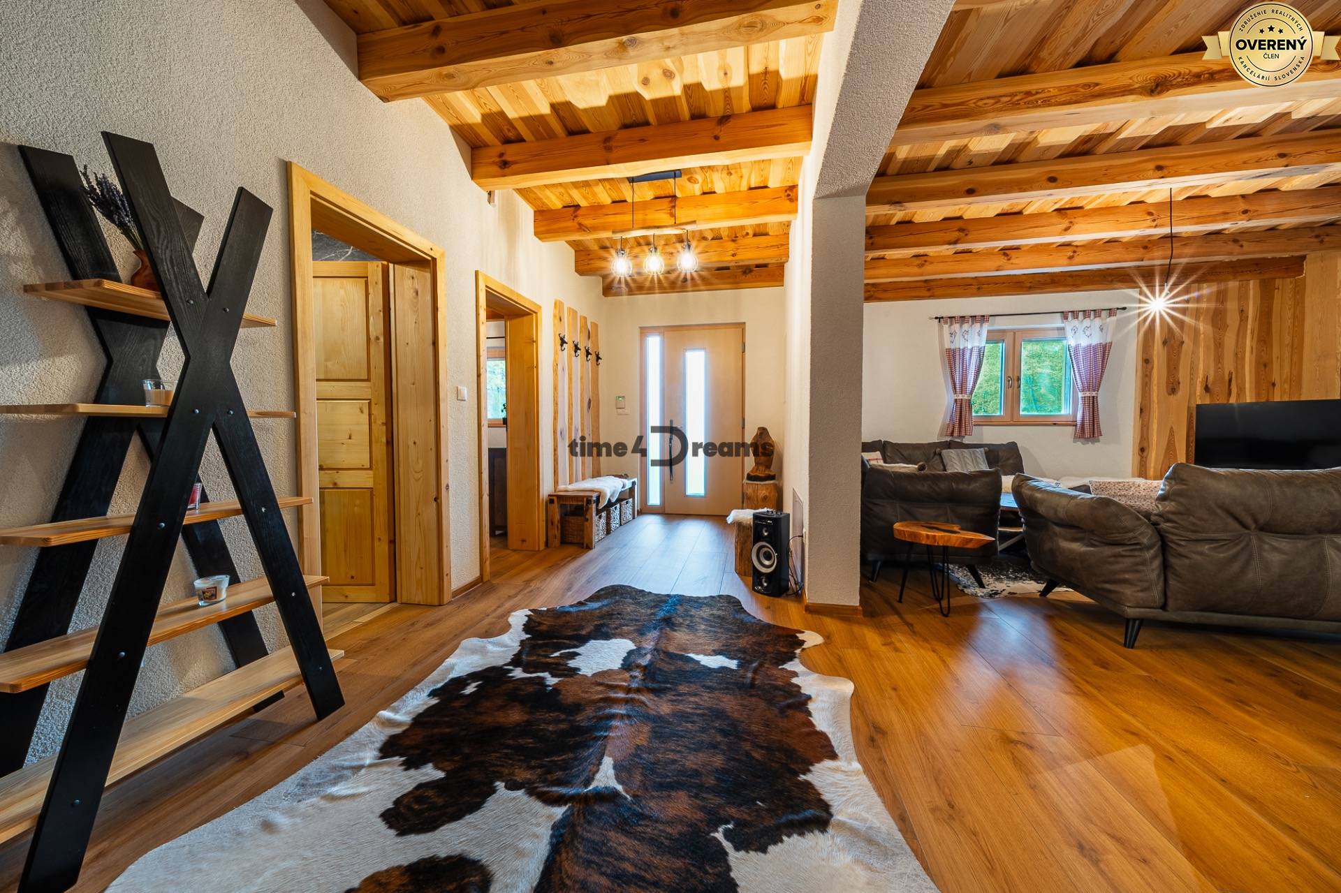 NA PREDAJ čarovná CHATA v srdci Duchonky - Topoľčany