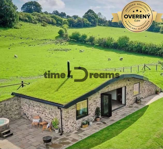 NA PREDAj pozemok na stavbu chaty HRIŇOVÁ