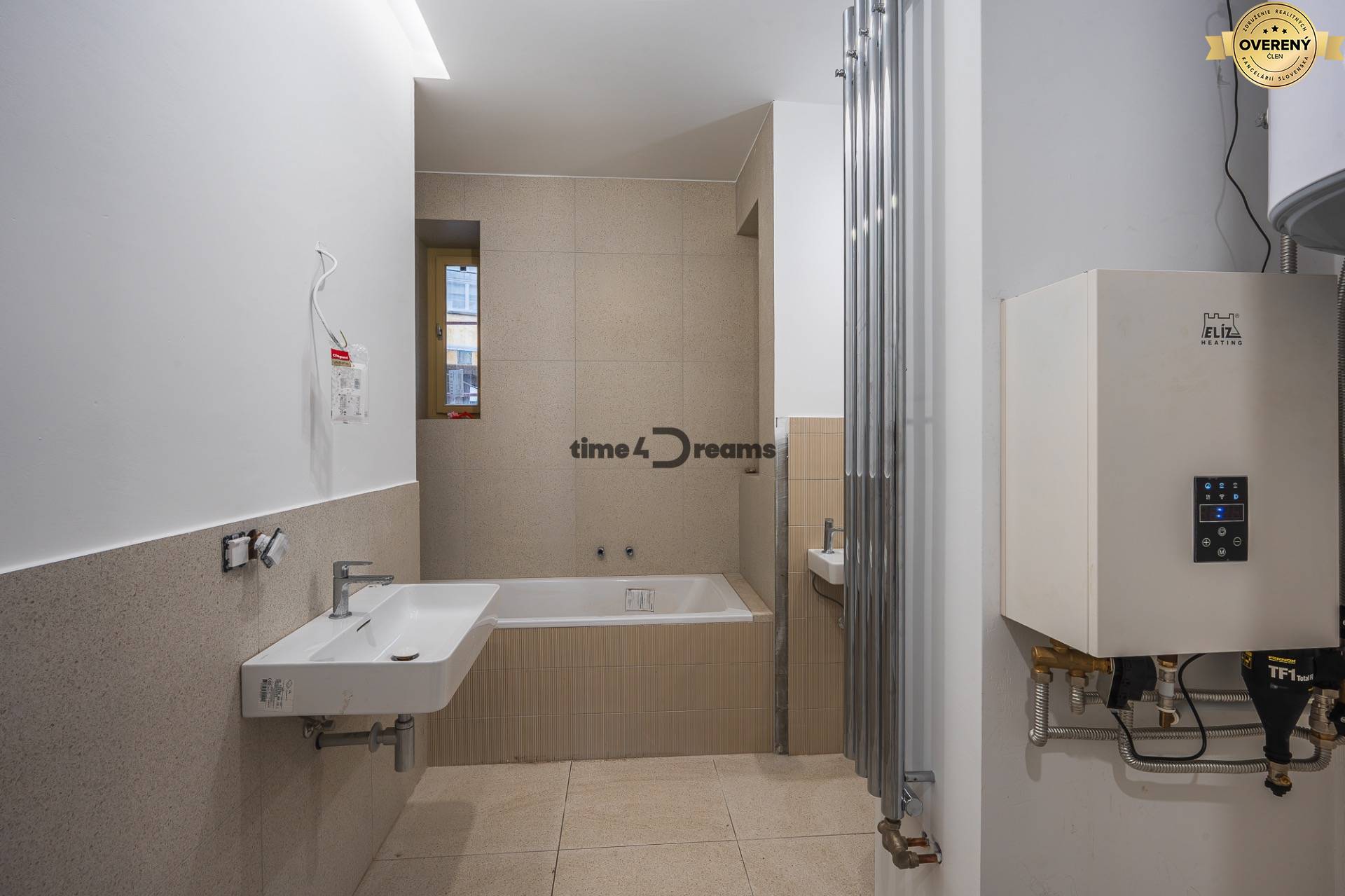 NA PREDAJ štýlový byt v centre Nitry