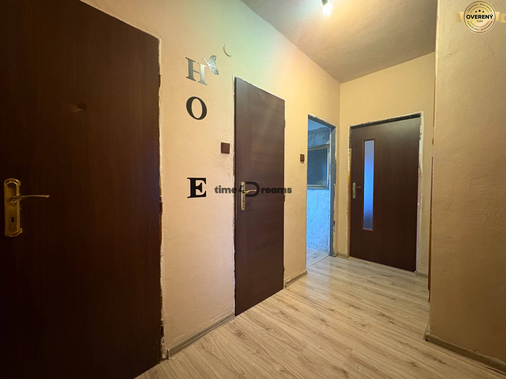 Na predaj: 3 izb.byt + LOGGIA + KLÍMA + PIVNICA