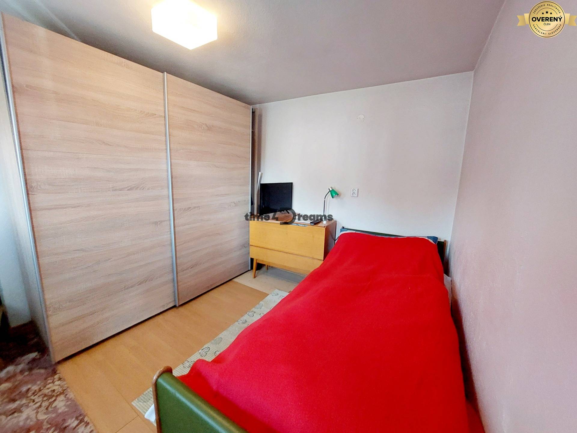 NA PREDAJ pekná chalupa LÁTKY okr.Detva