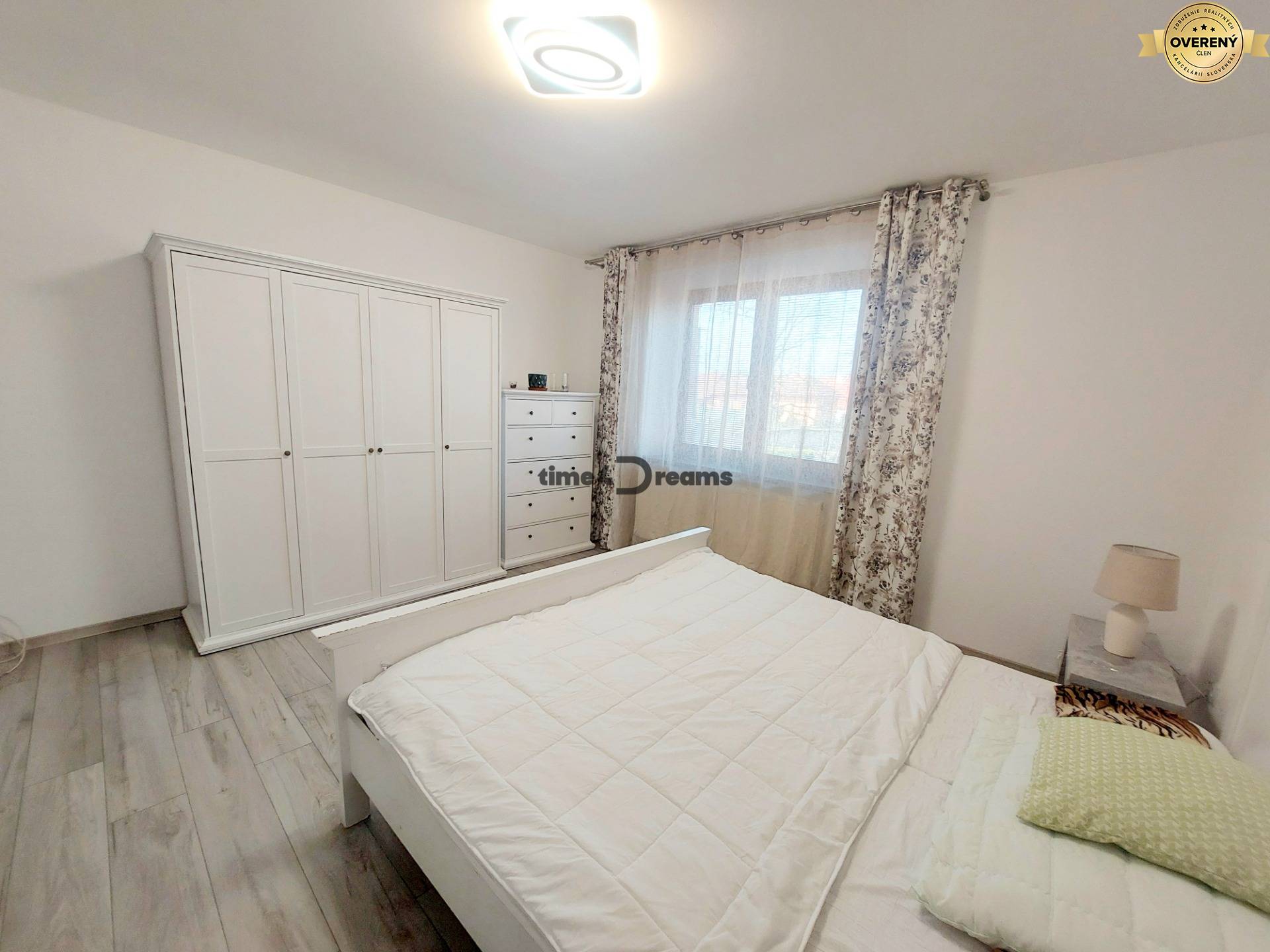 NA PREDAJ pekný zrekonštruovaný dom v obci Sebedražie