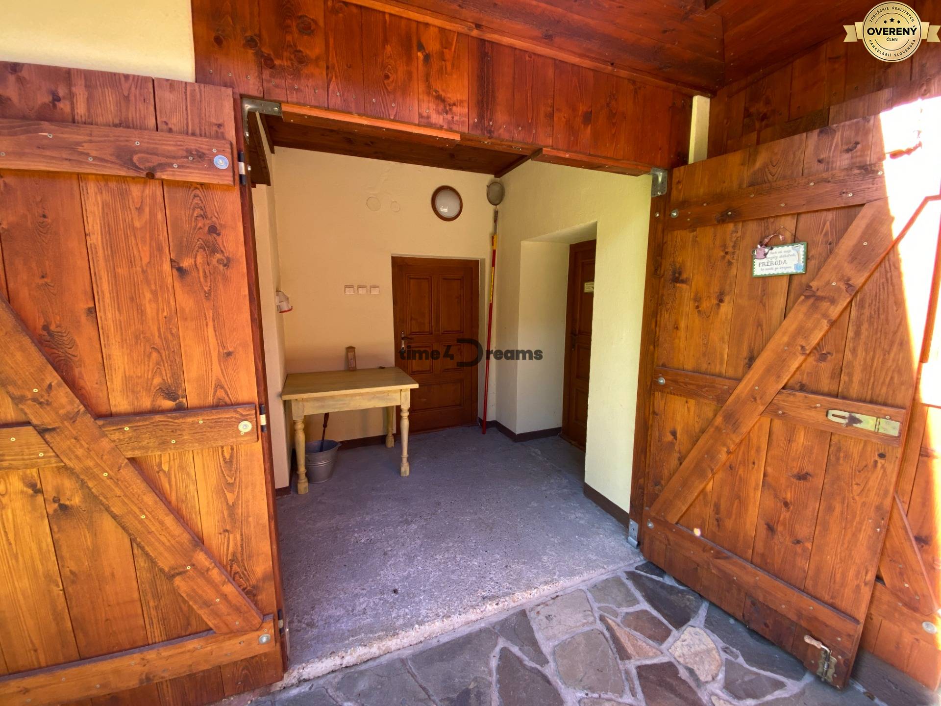 NA PREDAJ pekná chalupa na nádhernom Podpoľaní