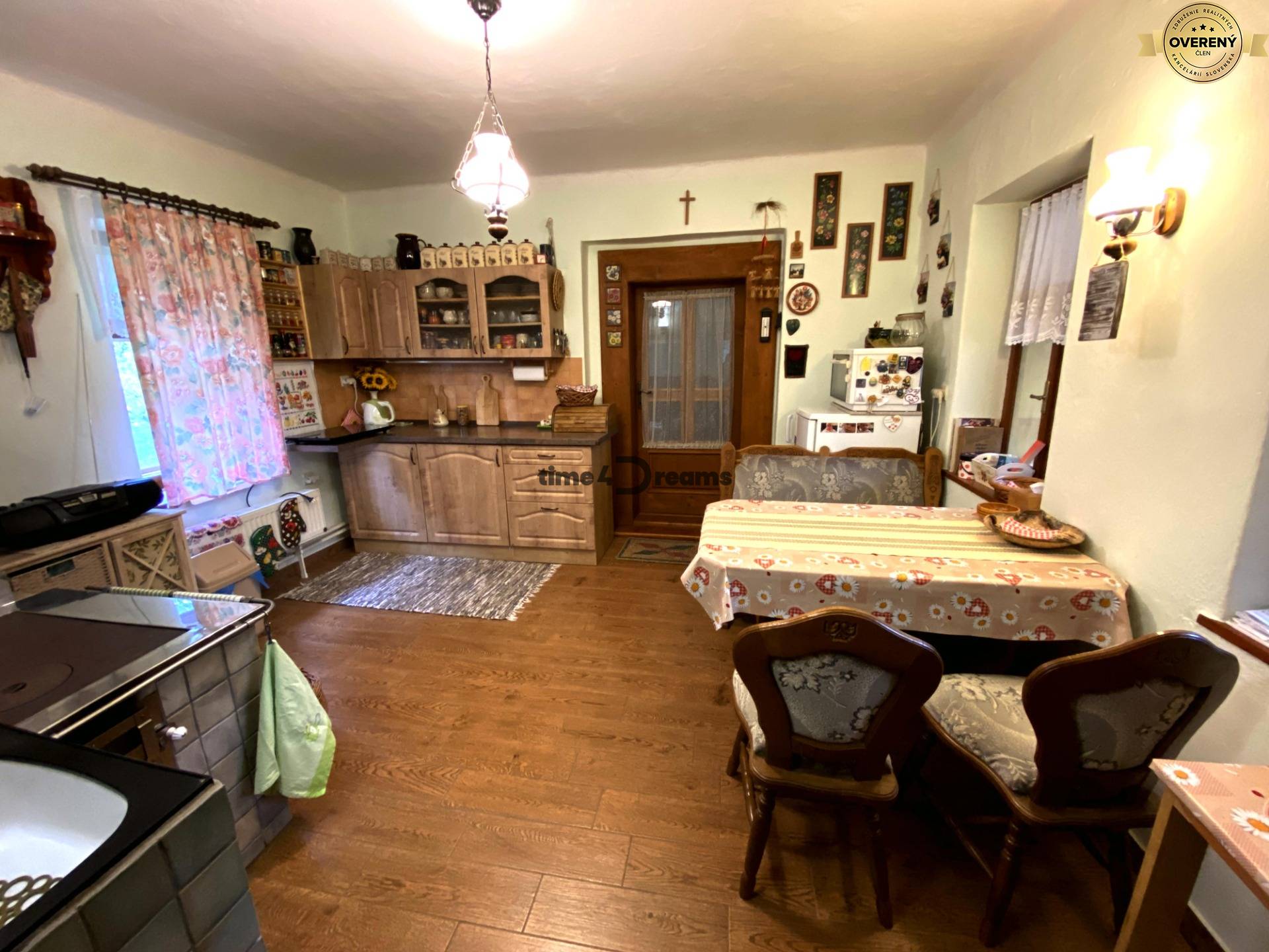 NA PREDAJ pekná chalupa na nádhernom Podpoľaní