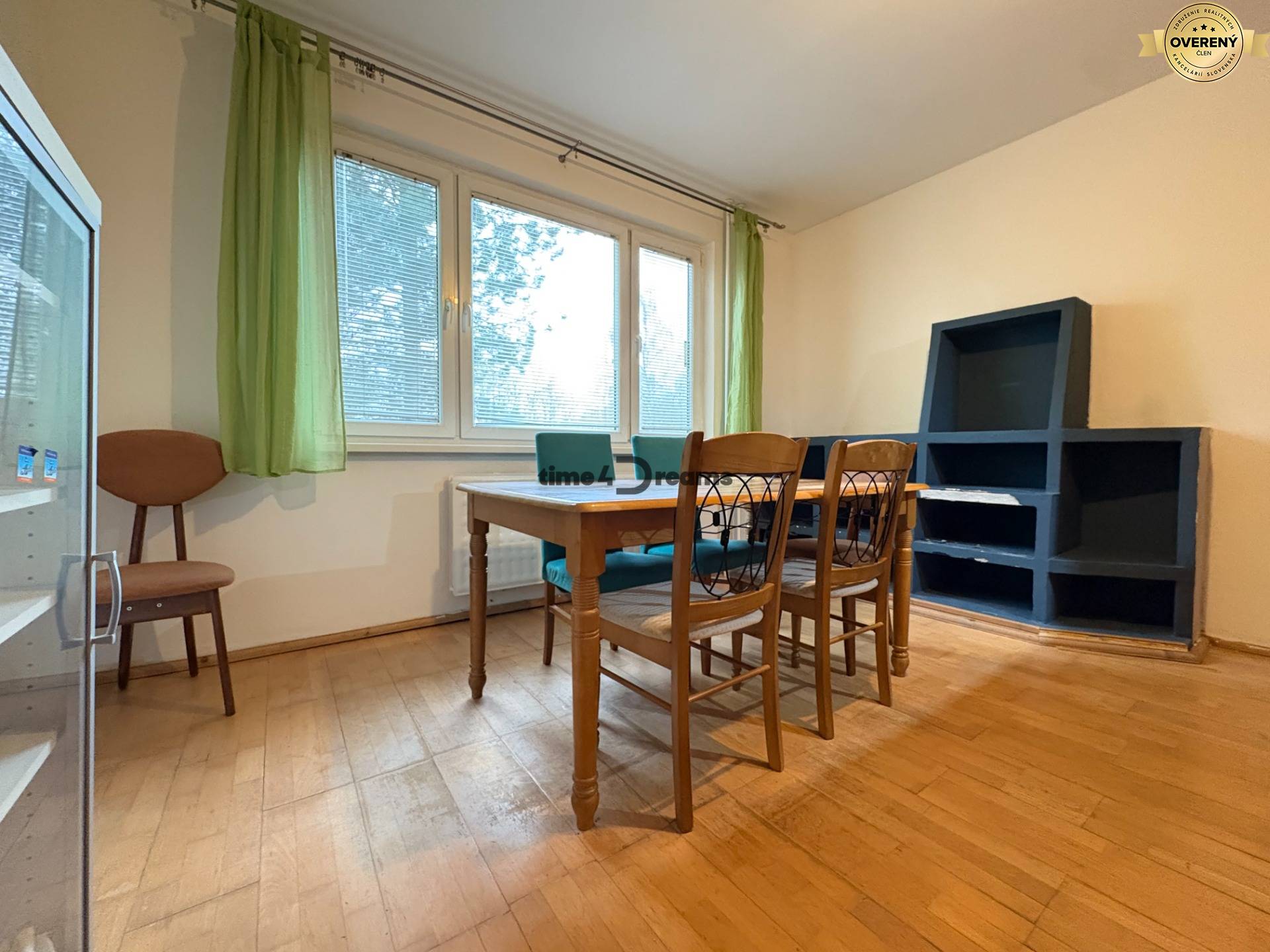 Na predaj: CENTRUM: 3 izb.byt + PIVNICA