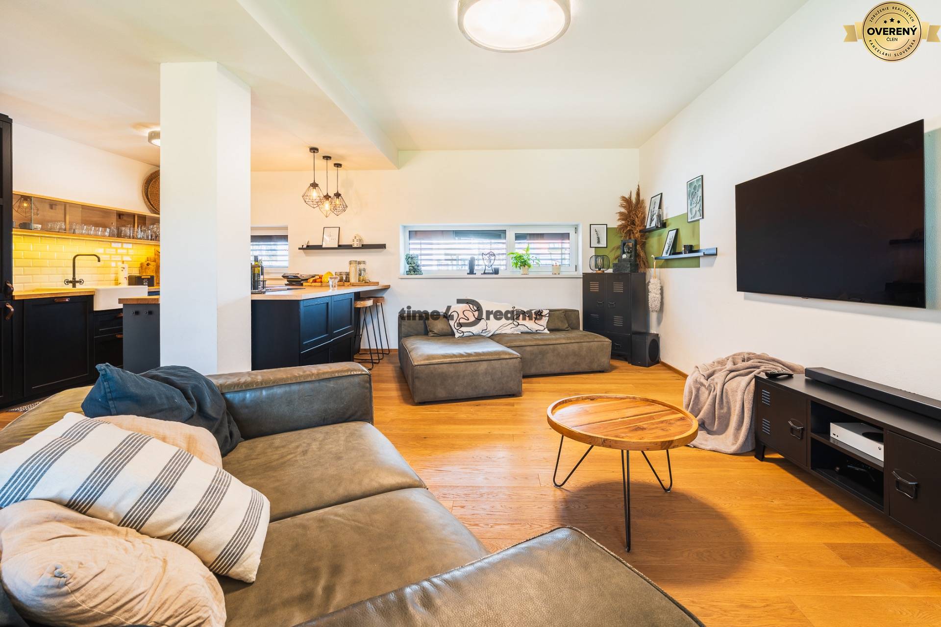 NA PREDAJ Krásny domček v Ivánke pri Nitre