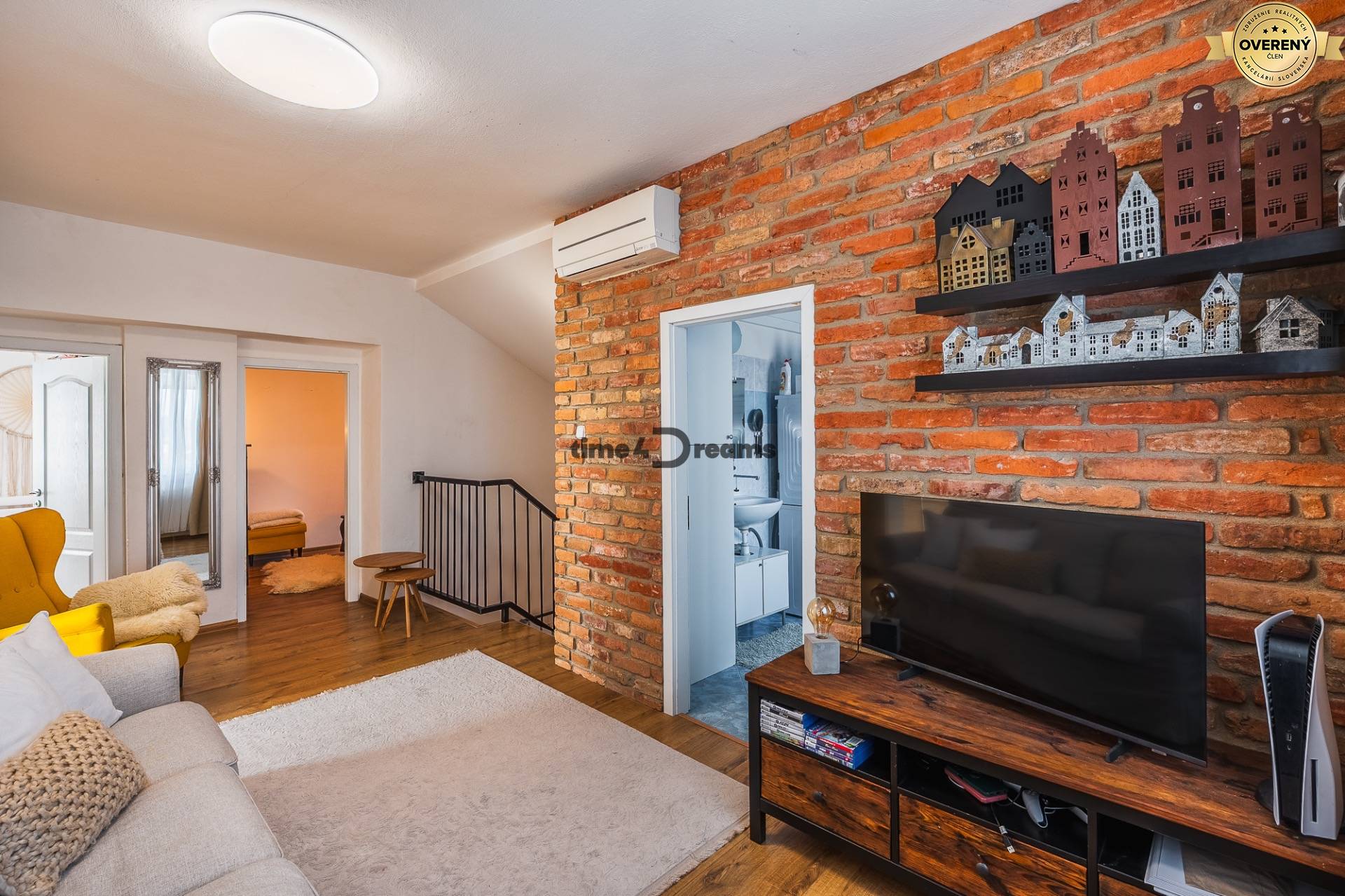 NA PREDAJ 5 izb rodinný dom Nitrianske Hrnčiarovce NITRA