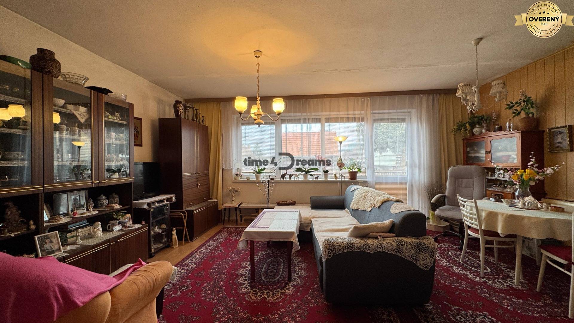 NA PREDAJ rodinný dom v Jelšovciach - EXKLUZÍVNE