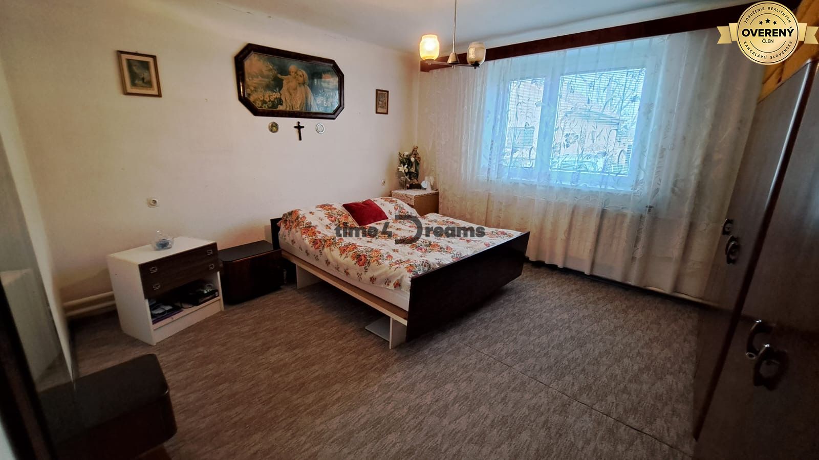 NA PREDAJ 6 izbový rodinný dom v obci Hrušovany