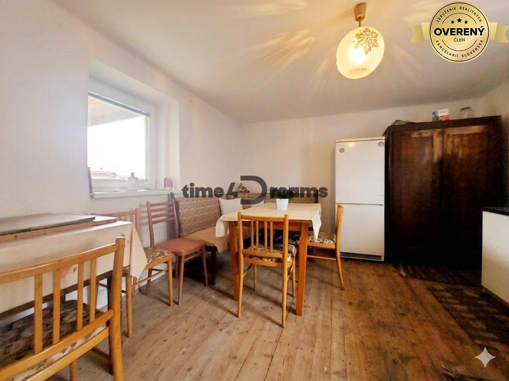 NA PREDAJ-MIMORIADNE ZNÍŽENÁ CENA rodinný domček-Podkriváň