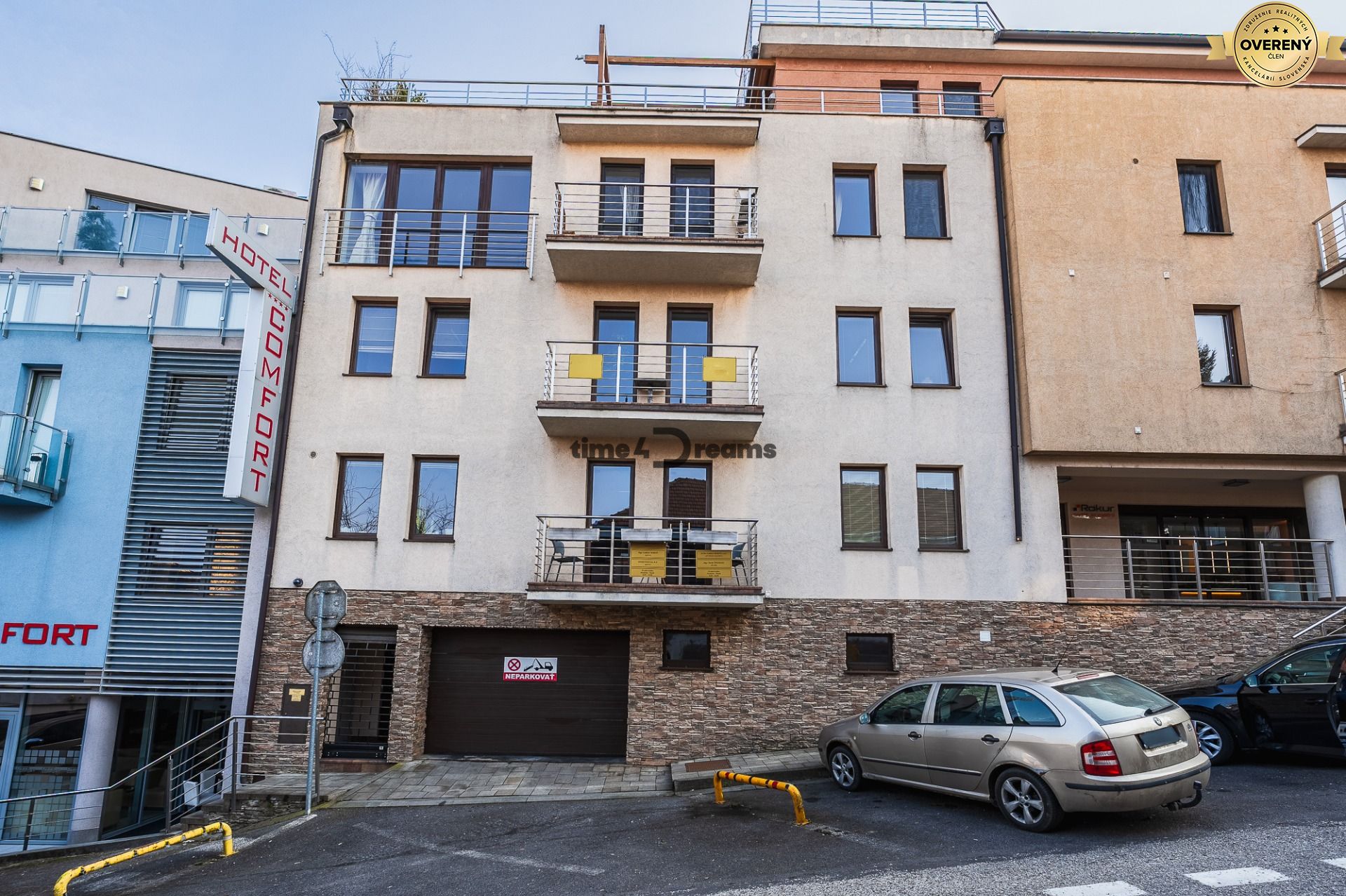 NA PREDAJ Luxusný 3-izbový byt v centre mesta Nitra