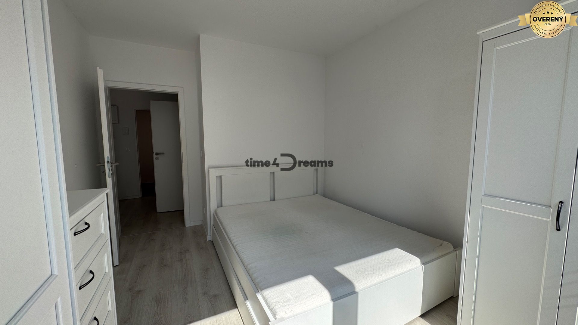 NA PRENÁJOM 2 izbový byt s GARÁŽOU Nitra
