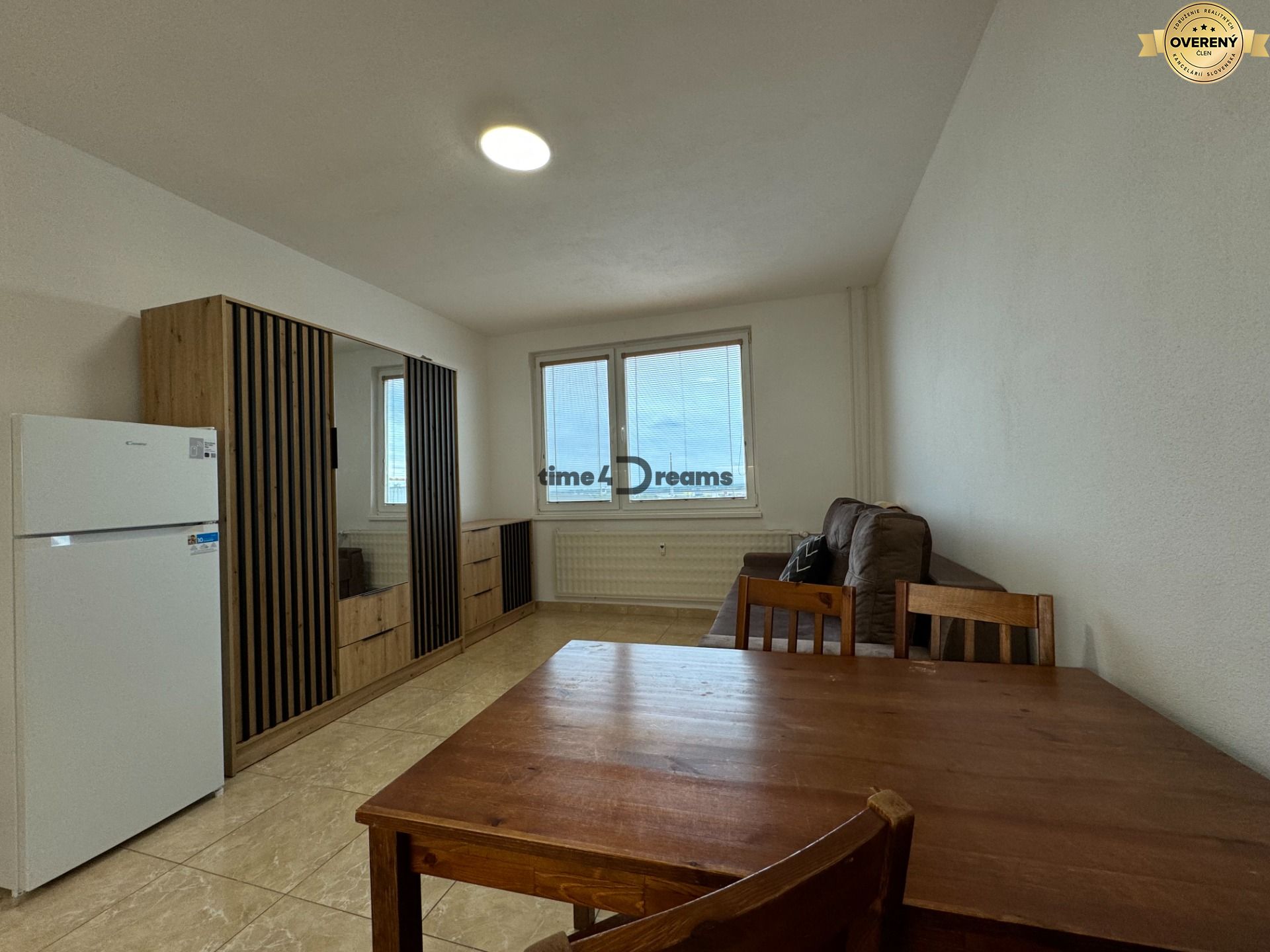 Prenajaté