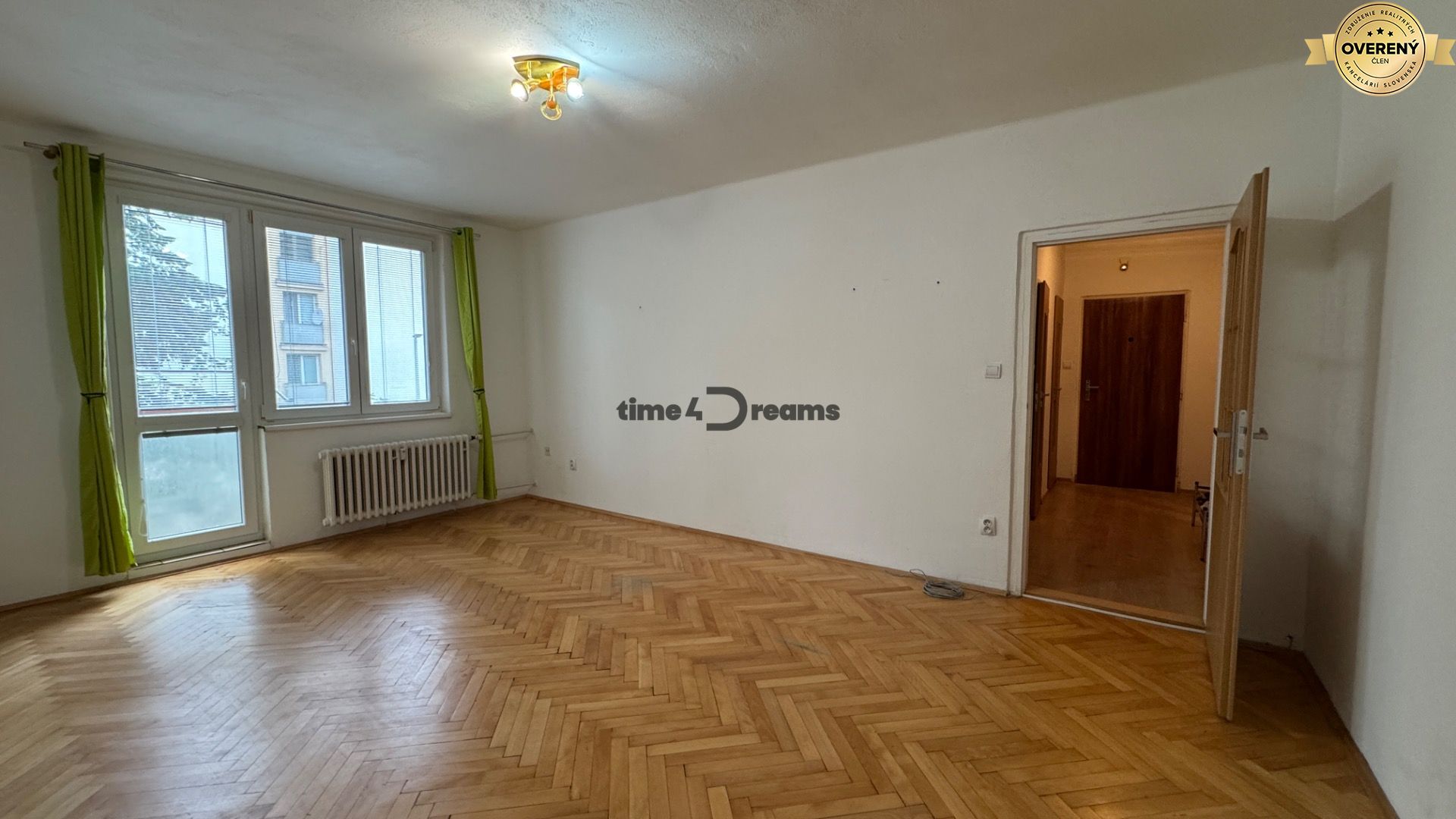 NA PRENÁJOM 2 izbový byt Párovská Nitra