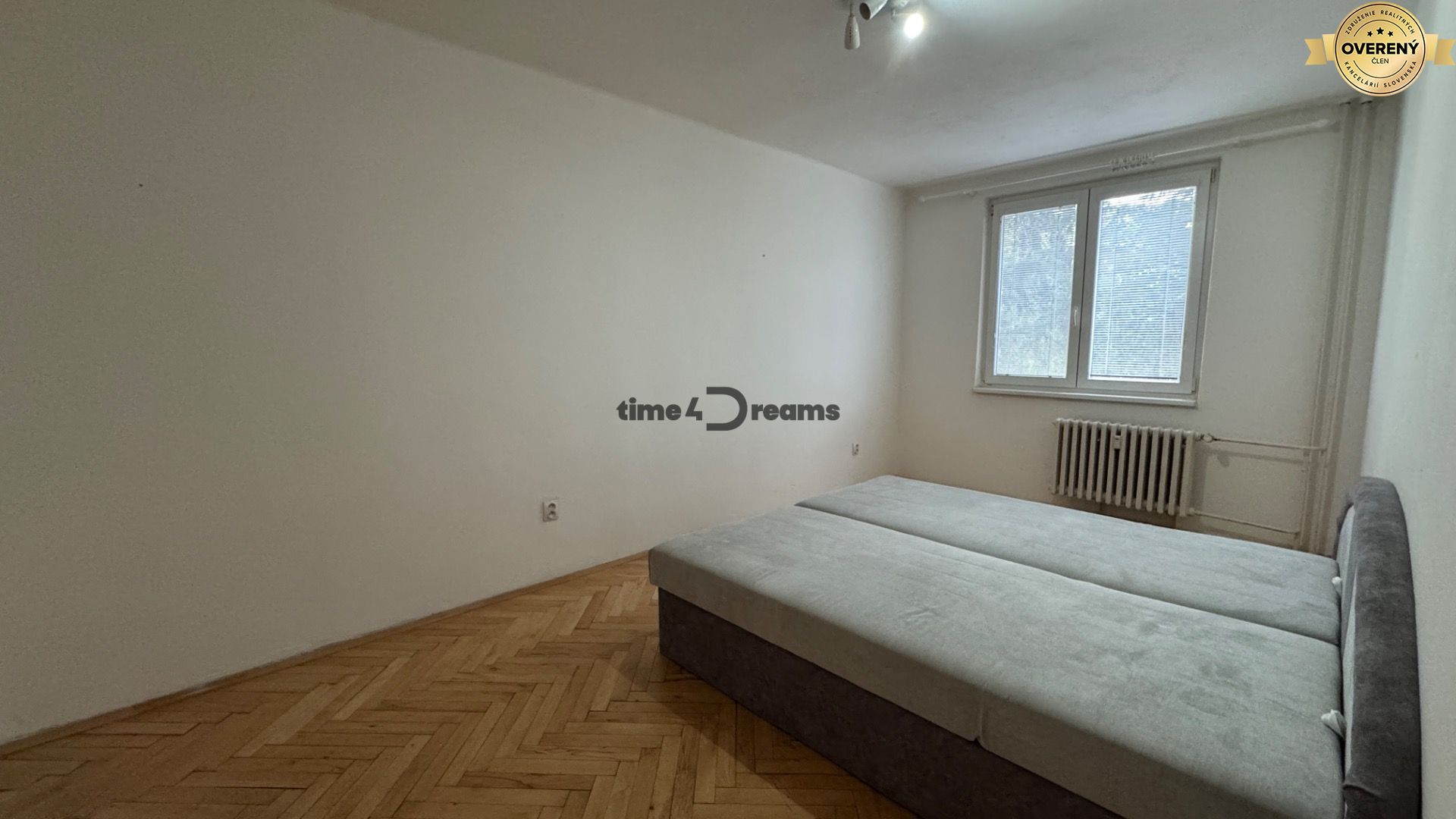 NA PRENÁJOM 2 izbový byt Párovská Nitra