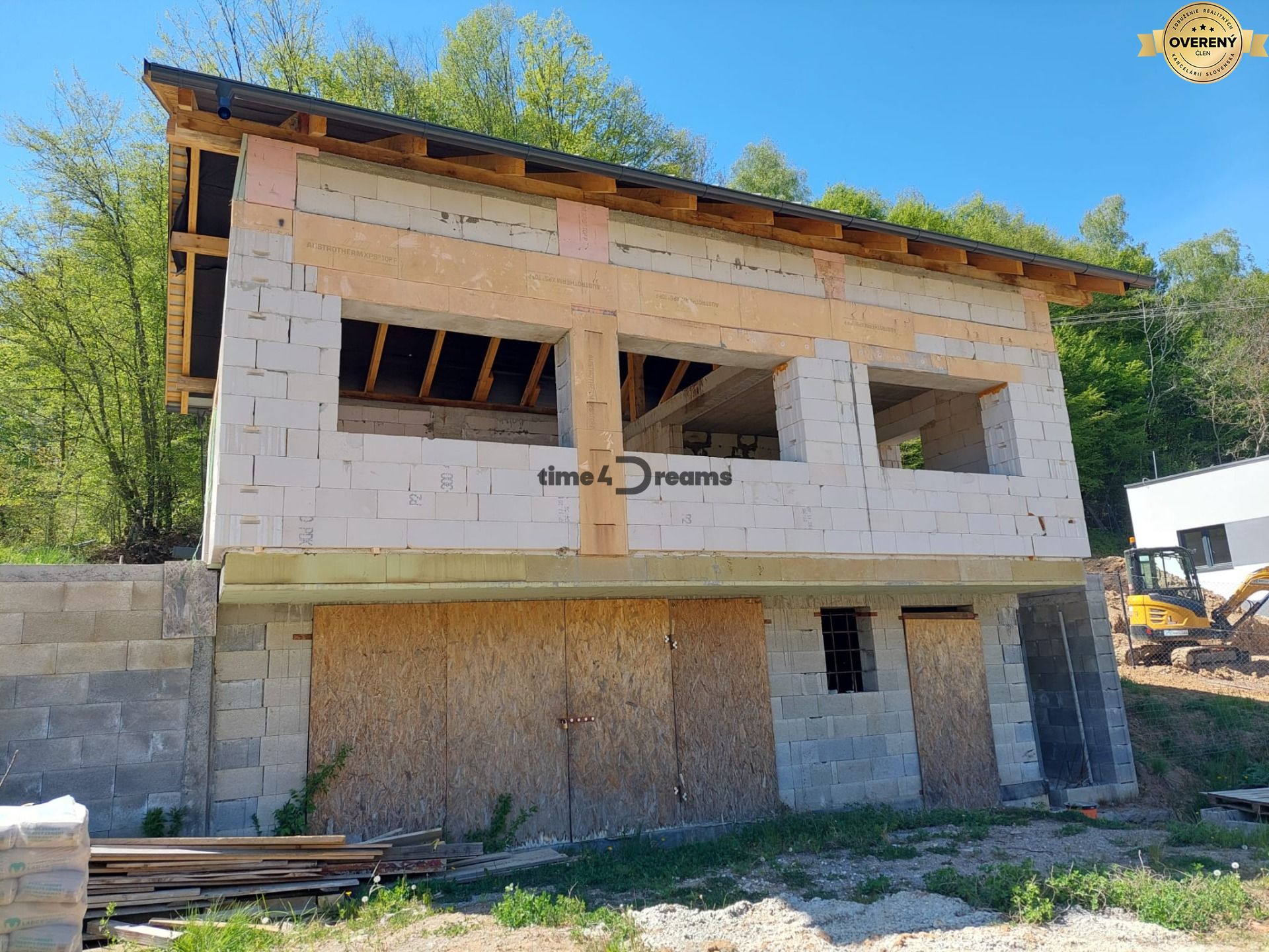 NA PREDAJ rozostavaný 5-izbový rodinný dom – Zvolenská Slatina