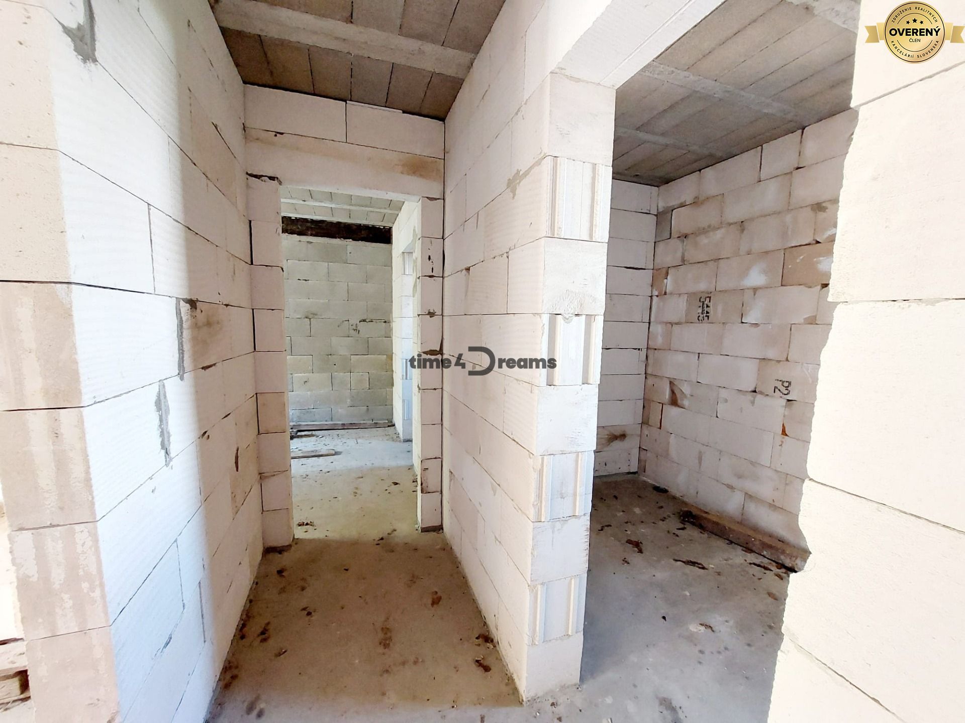 NA PREDAJ rozostavaný 5-izbový rodinný dom – Zvolenská Slatina