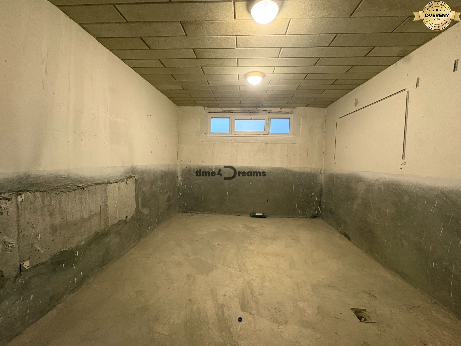 Na predaj: Veľký 2 izb.byt + LOGGIA + ŠPAJZA + PIVNICA