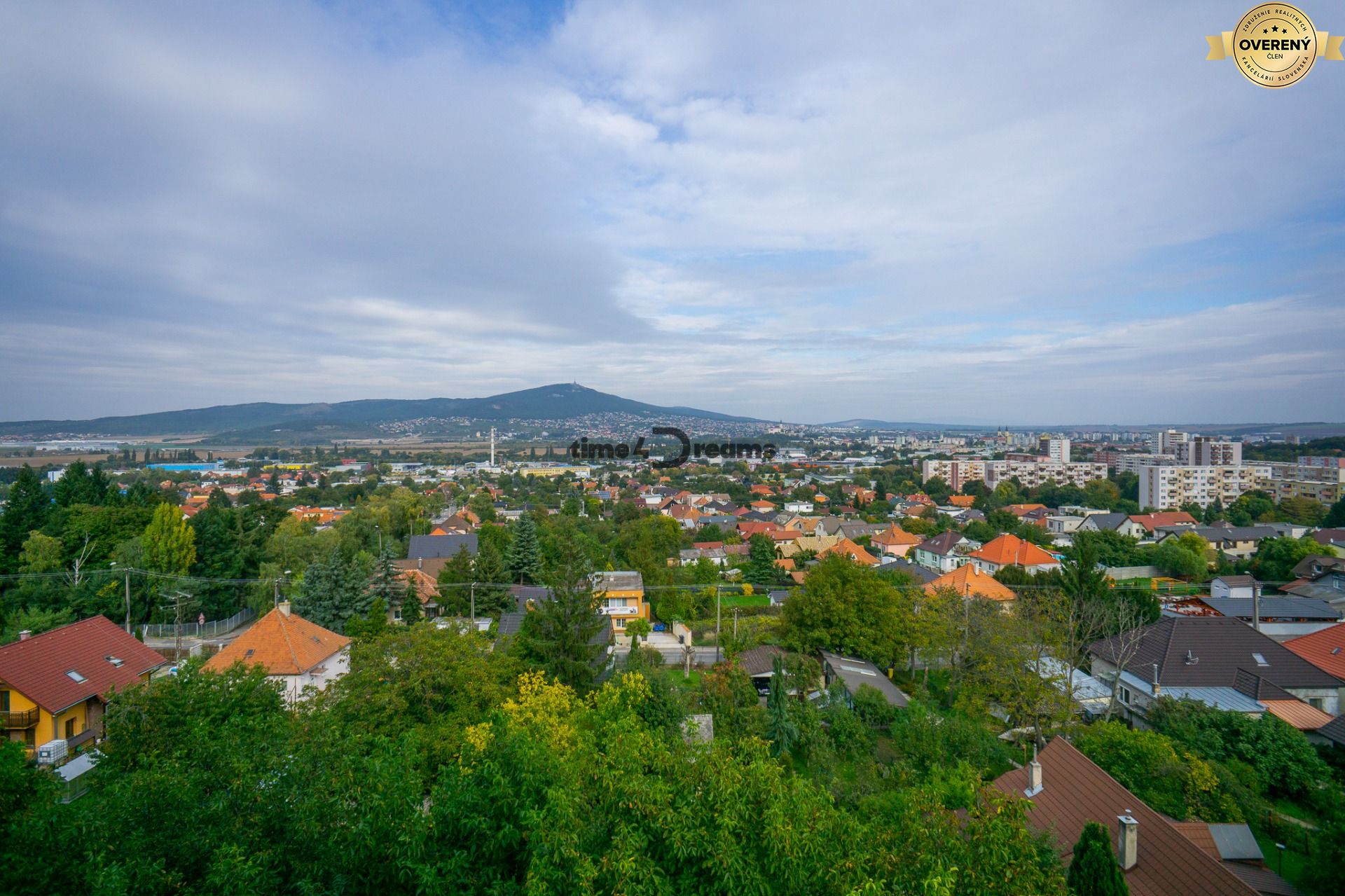 NA PREDAJ 3-izbový byt na Zvolenskej ulici