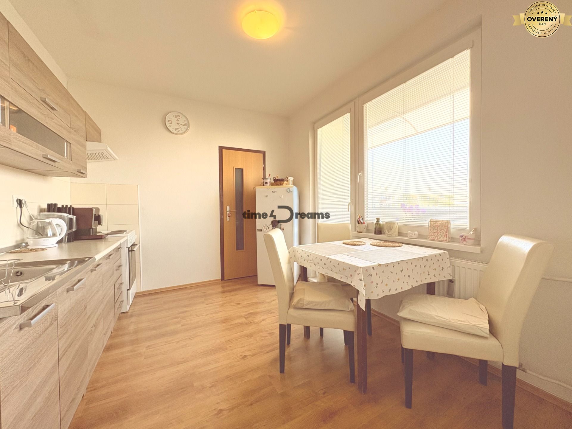 Na predaj: Veľký 2 izb.byt + LOGGIA + ŠPAJZA + PIVNICA