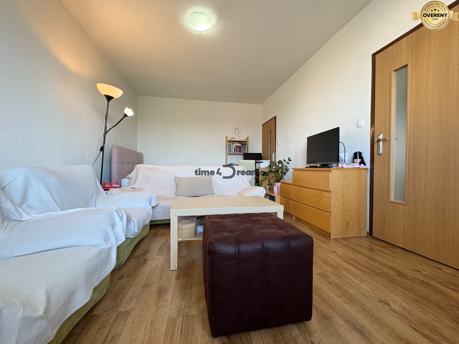 Na predaj: Veľký 2 izb.byt + LOGGIA + ŠPAJZA + PIVNICA