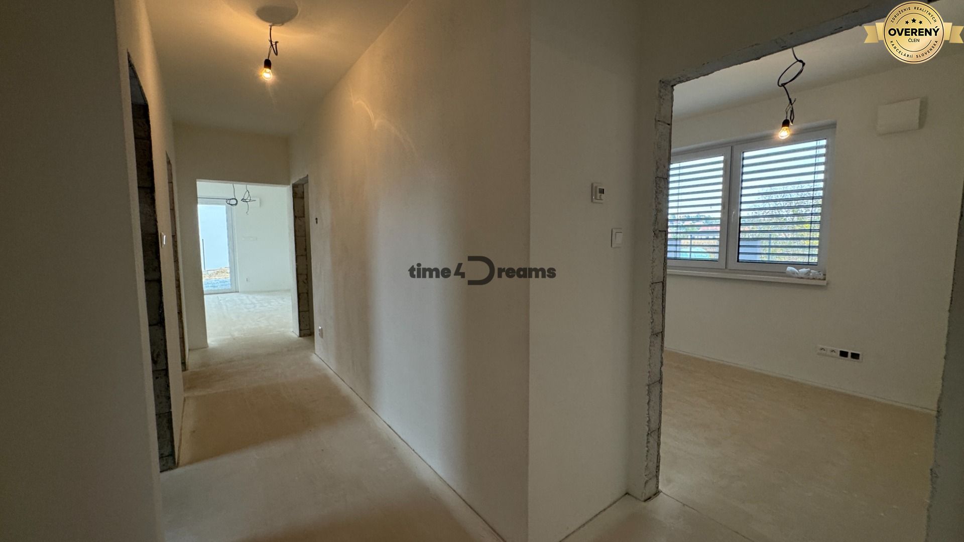 NA PREDAJ - Rodinný dom v JARKU, 4 izb. bungalov