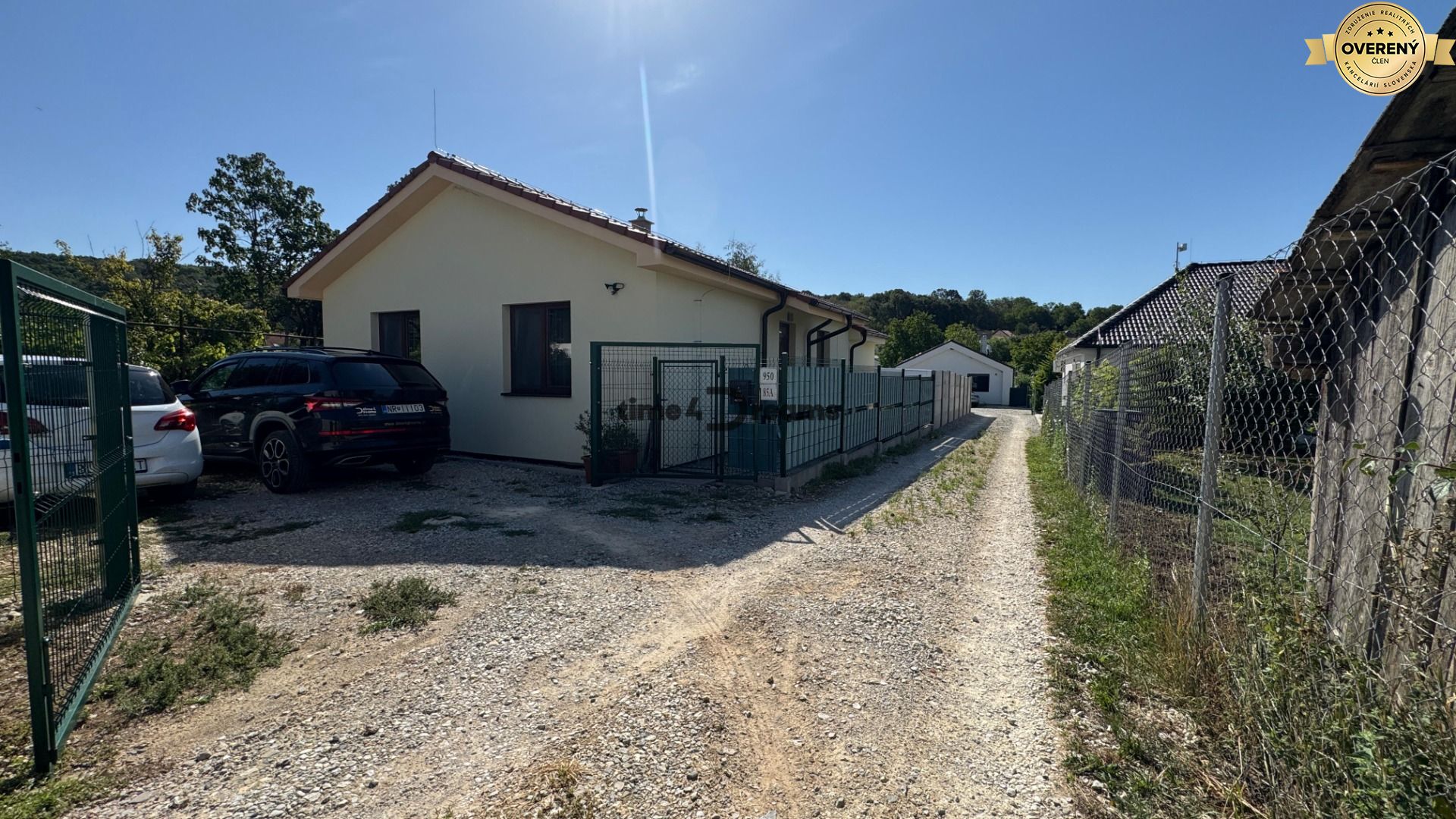 NA PREDAJ 3 - izbový Rodinný dom v obci Jarok