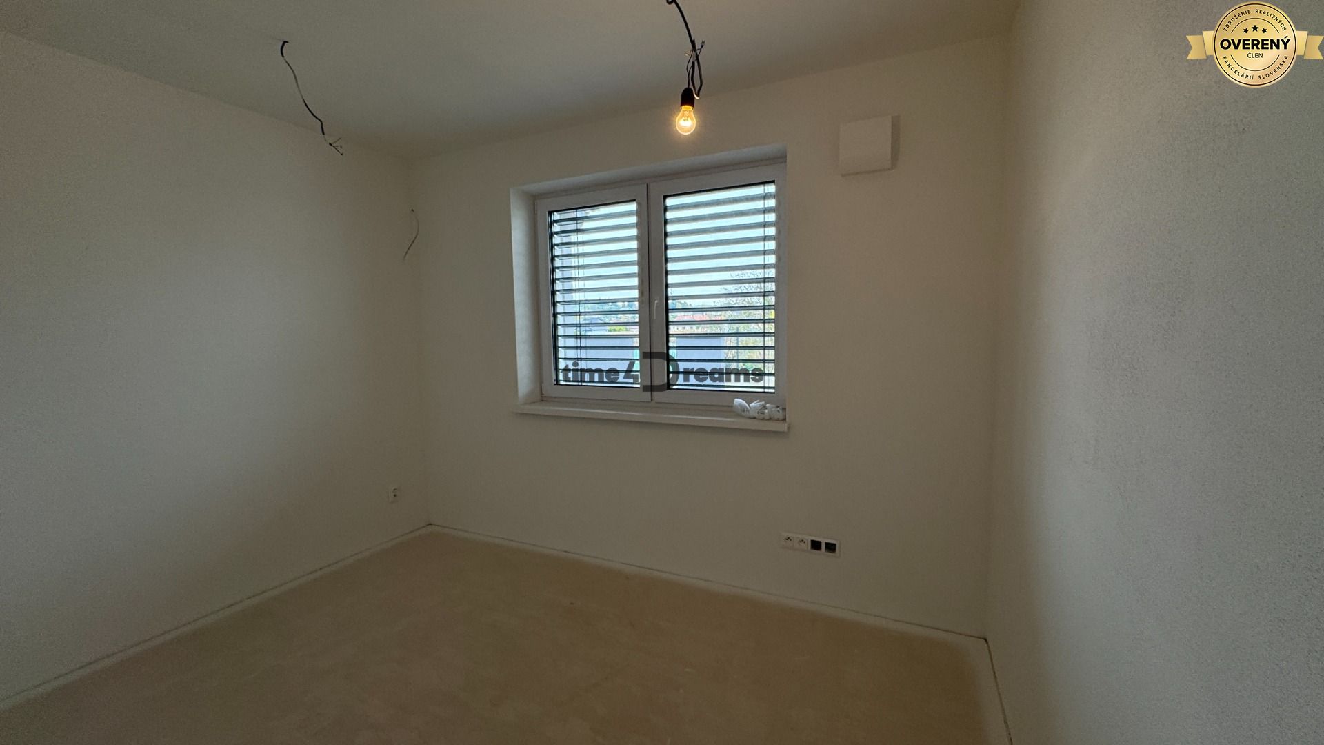 NA PREDAJ - Rodinný dom v JARKU, 4 izb. bungalov
