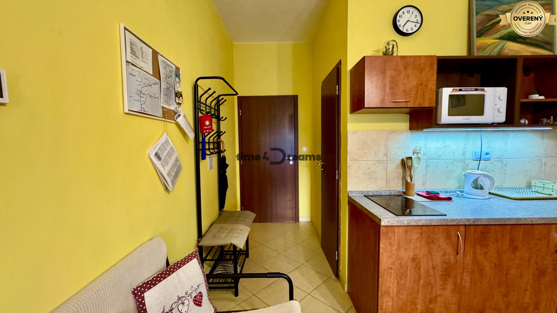 NA PREDAJ investičný apartmán v Podhájskej