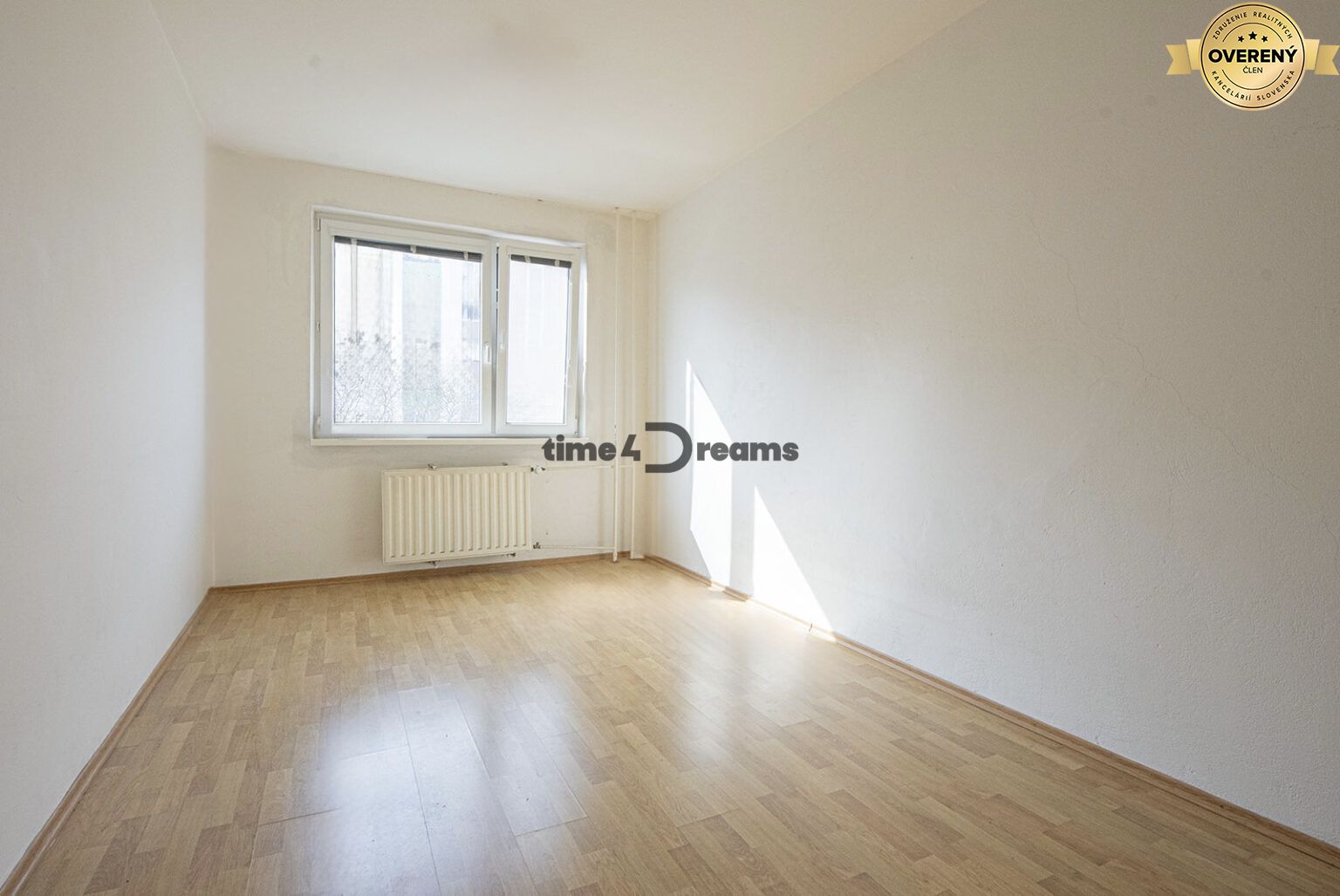 3 izb.byt + BALKÓN + PIVNICA + ŠPJZA + KUMBÁL