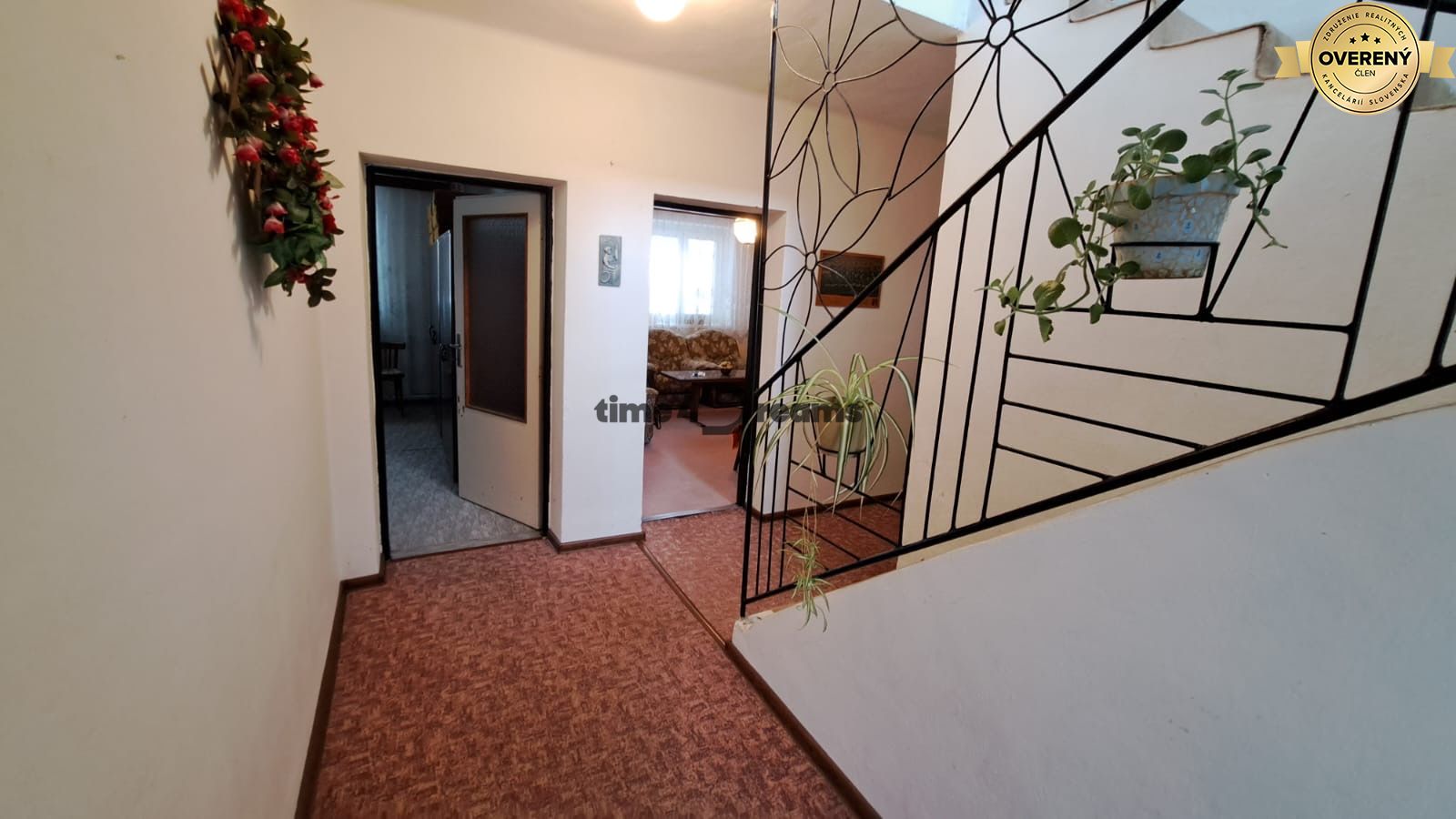 NA PREDAJ 6 izbový rodinný dom v obci Hrušovany