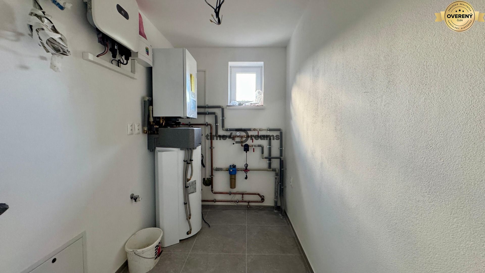 NA PREDAJ - Rodinný dom v JARKU, 4 izb. bungalov