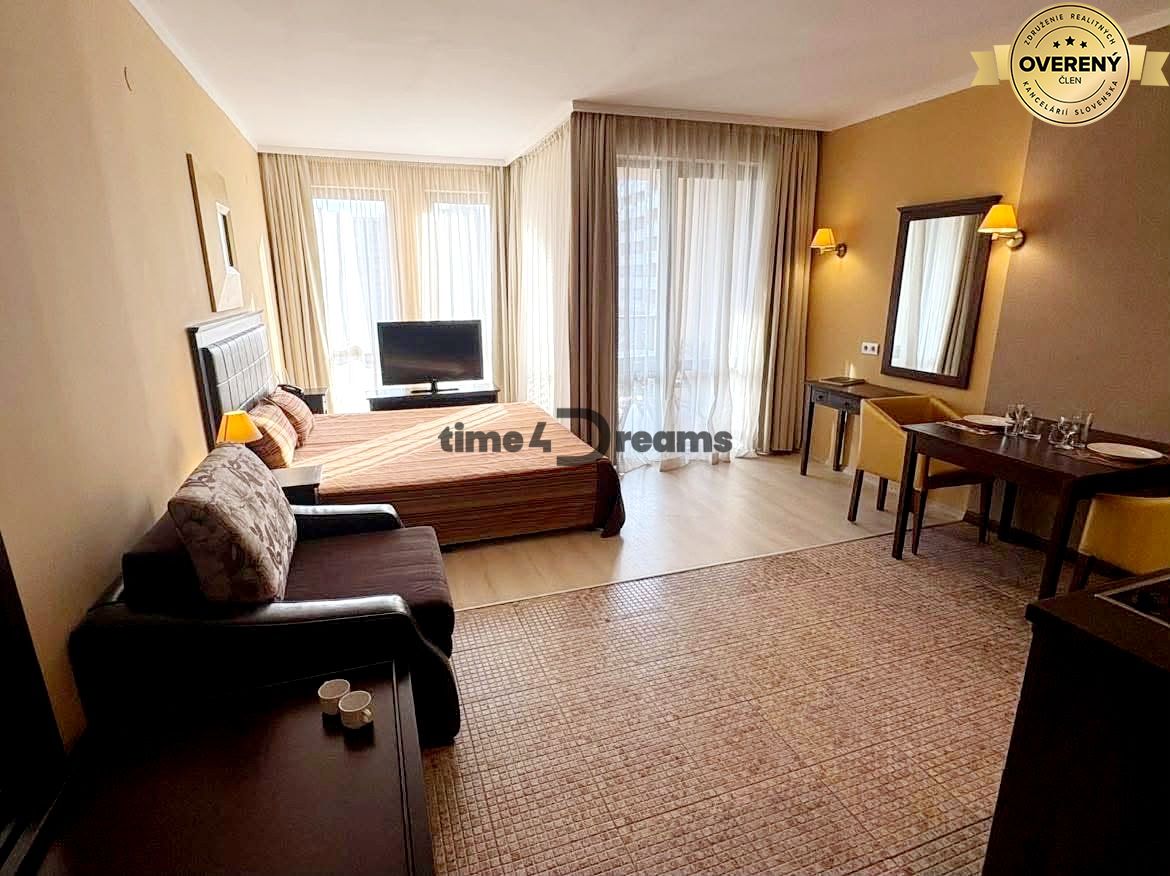 NA PREDAJ Luxusný apartmán v prestížnom komplexe Barcelo Royal Beach