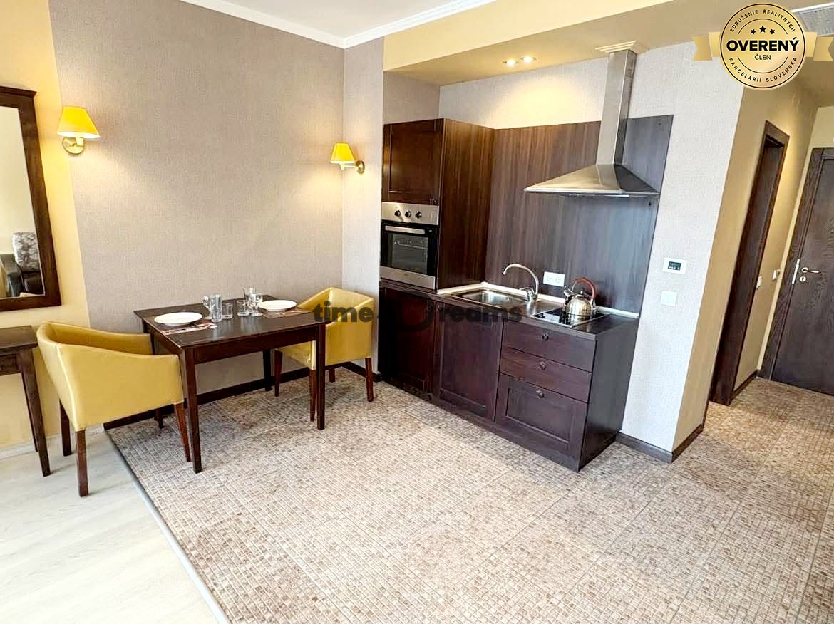 NA PREDAJ Luxusný apartmán v prestížnom komplexe Barcelo Royal Beach