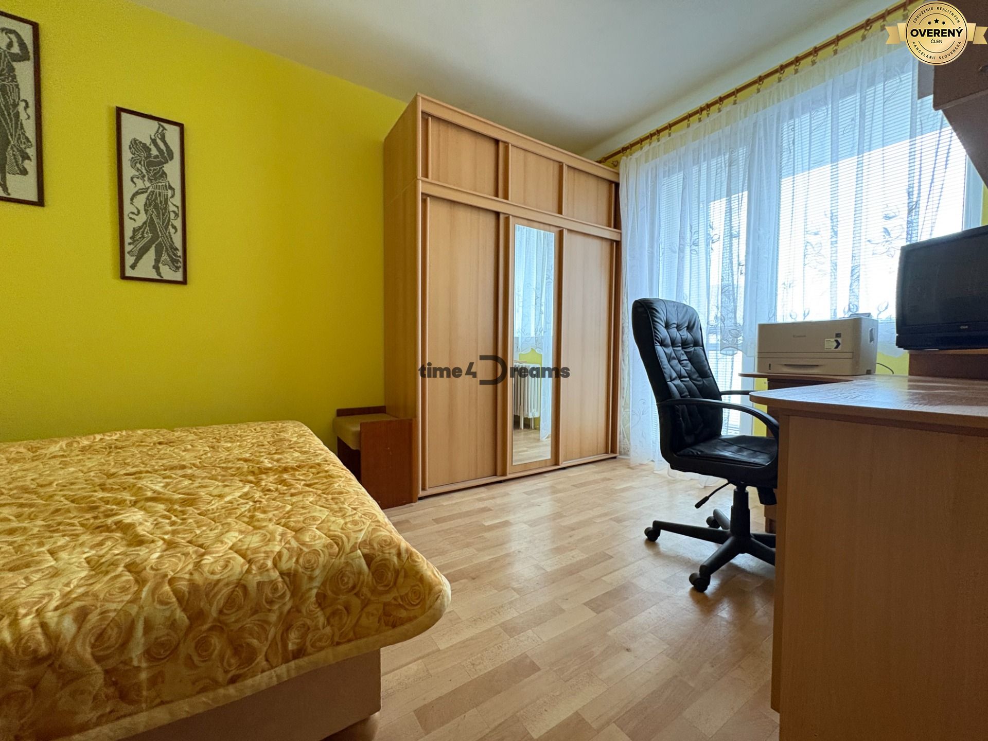 Na predaj: 3 izb.byt + LOGGIA + PIVNICA