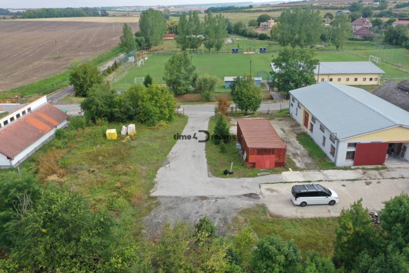 NA PREDAJ Pozemok v Jarku -  EXKLUZÍVNE