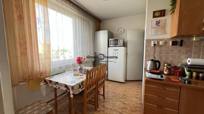 Na predaj: 4 izbový byt v širšom centre Piešťan