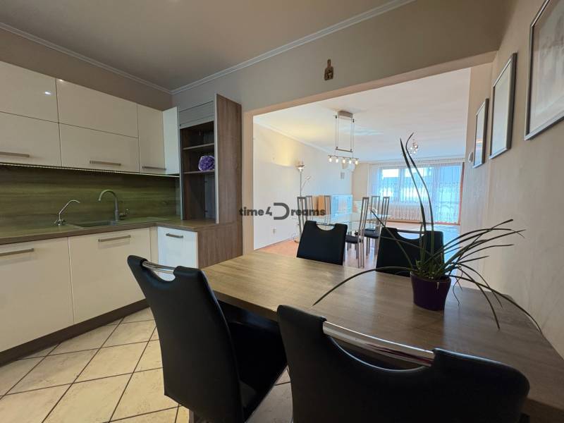 Na predaj: Rodinný dom v meste Levice