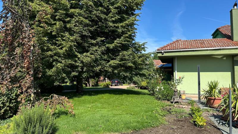 PREDAJ Rodinného domu na 70á pozemku v Ivanke pri Nitre