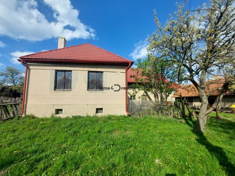 NA PREDAJ  rodinný dom v Budinej okr.Lučenec
