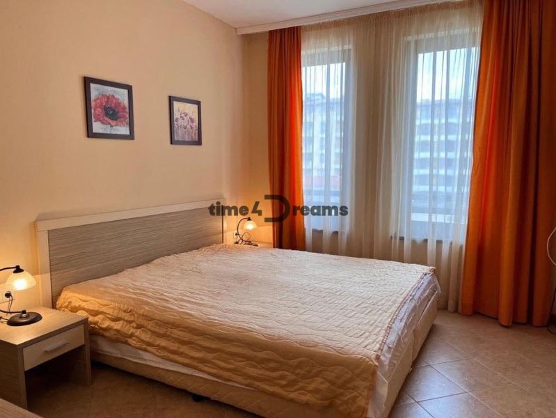   NA PREDAJ Priestranný apartmán v top komplexe Royal Sun - Bulharsko